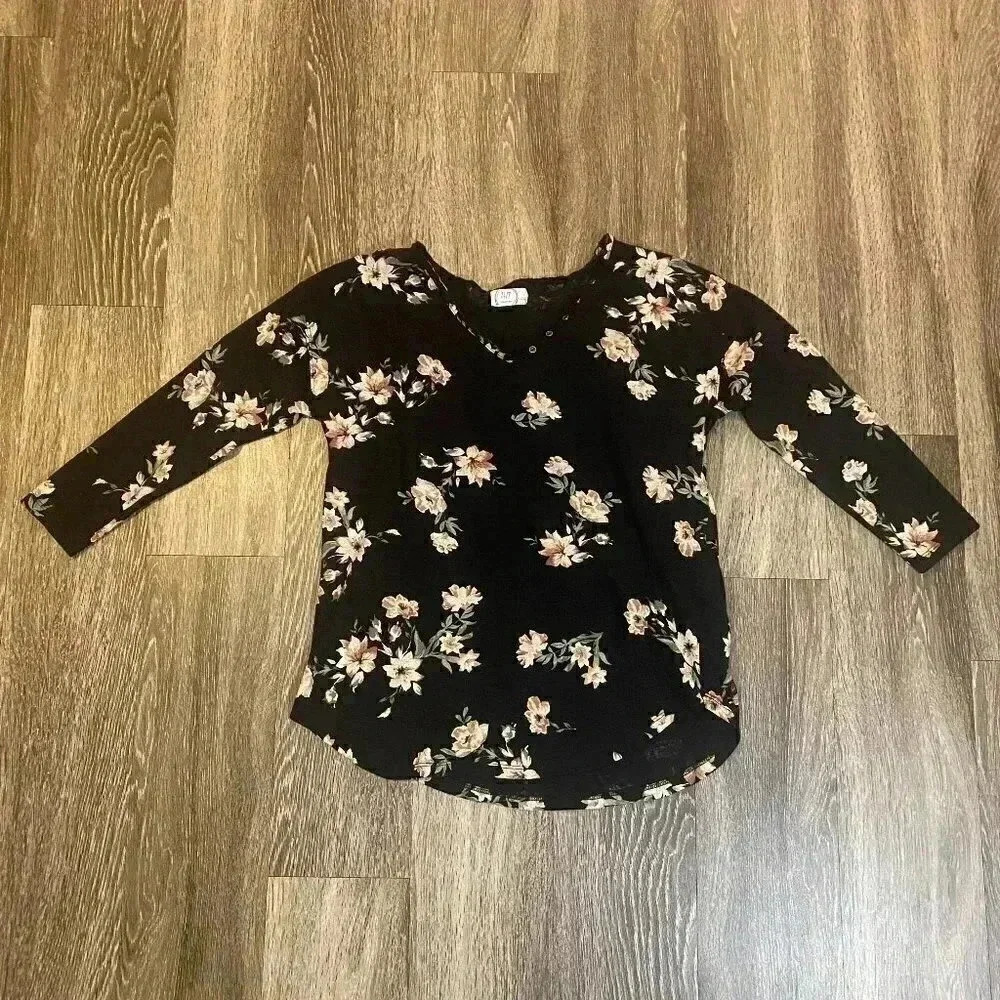 Womens Maurices 24/7 Black Floral 3/4 Sleeve Tee - S